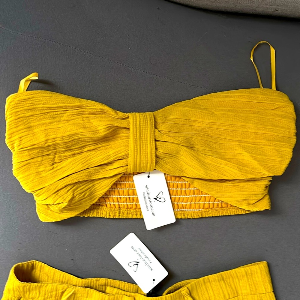 Two piece flowy set from Windsor. BRAND new with tags. Unworn!